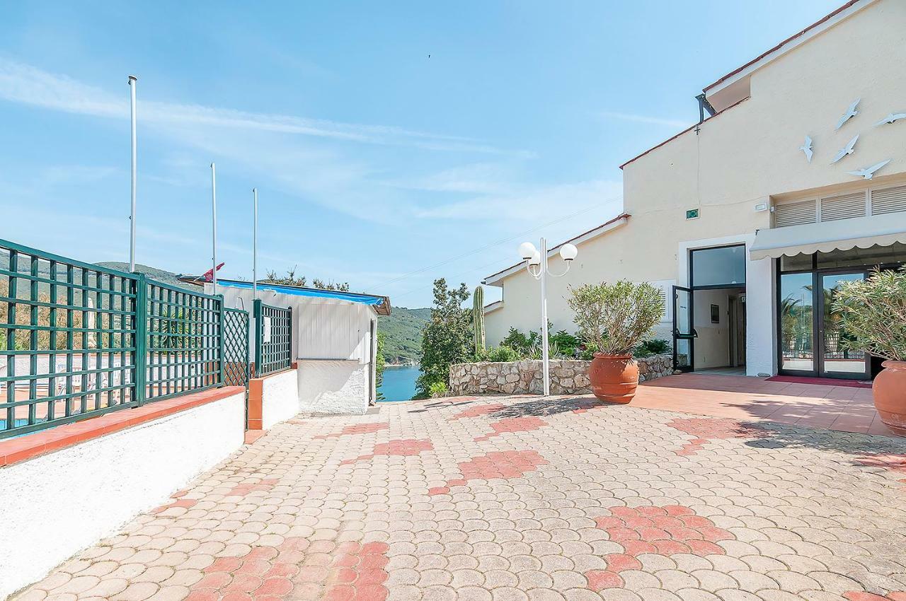 Hotel Capo Di Stella Capoliveri  Exteriör bild